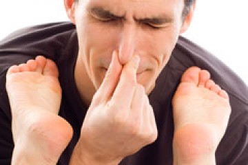 ריח רע ברגליים – גזר דין או ניתן למניעה?