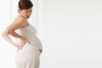 האמנם בעצב תלדי בנים?